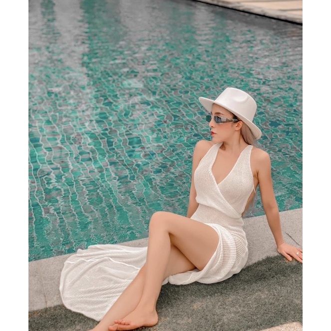 Maxi liền khoét chân hàng QCcC