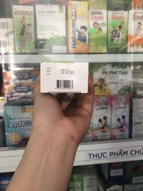 Eugica - xịt họng thảo dược (Mega We Care) | BigBuy360 - bigbuy360.vn