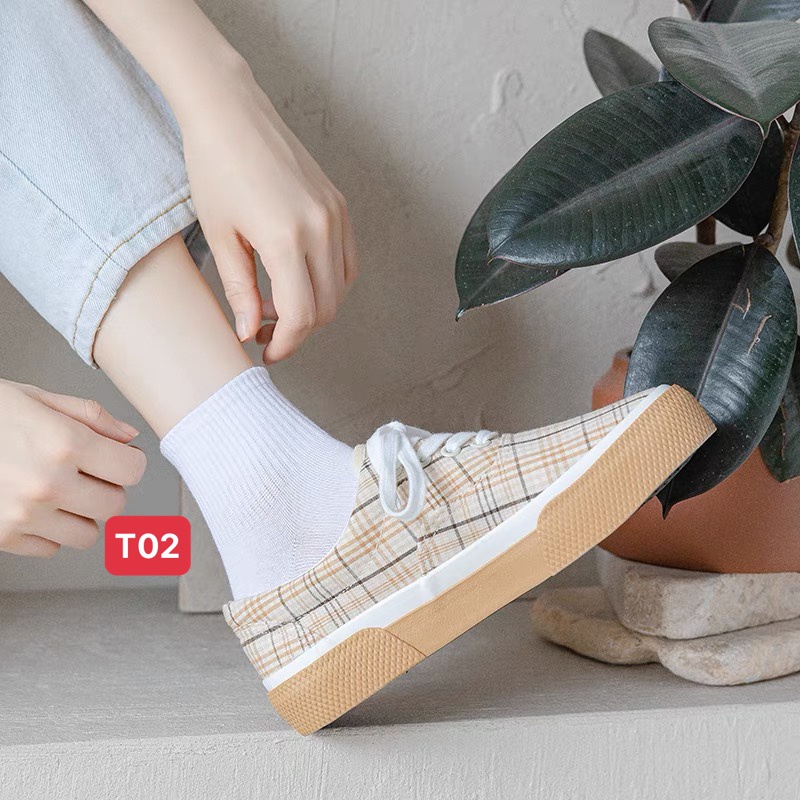 Tất nữ cổ ngắn nhún hàn quốc đẹp cao cấp cute màu trắng đen SHOESCARE T1