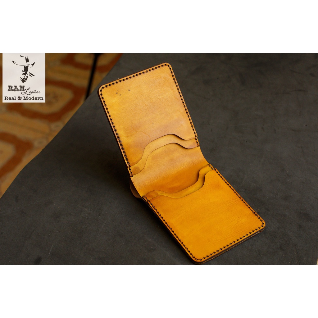 Ví nam Nữ Da Bò Italia Vegtan RAM Leather Màu Nâu Đỏ Trống Vàng