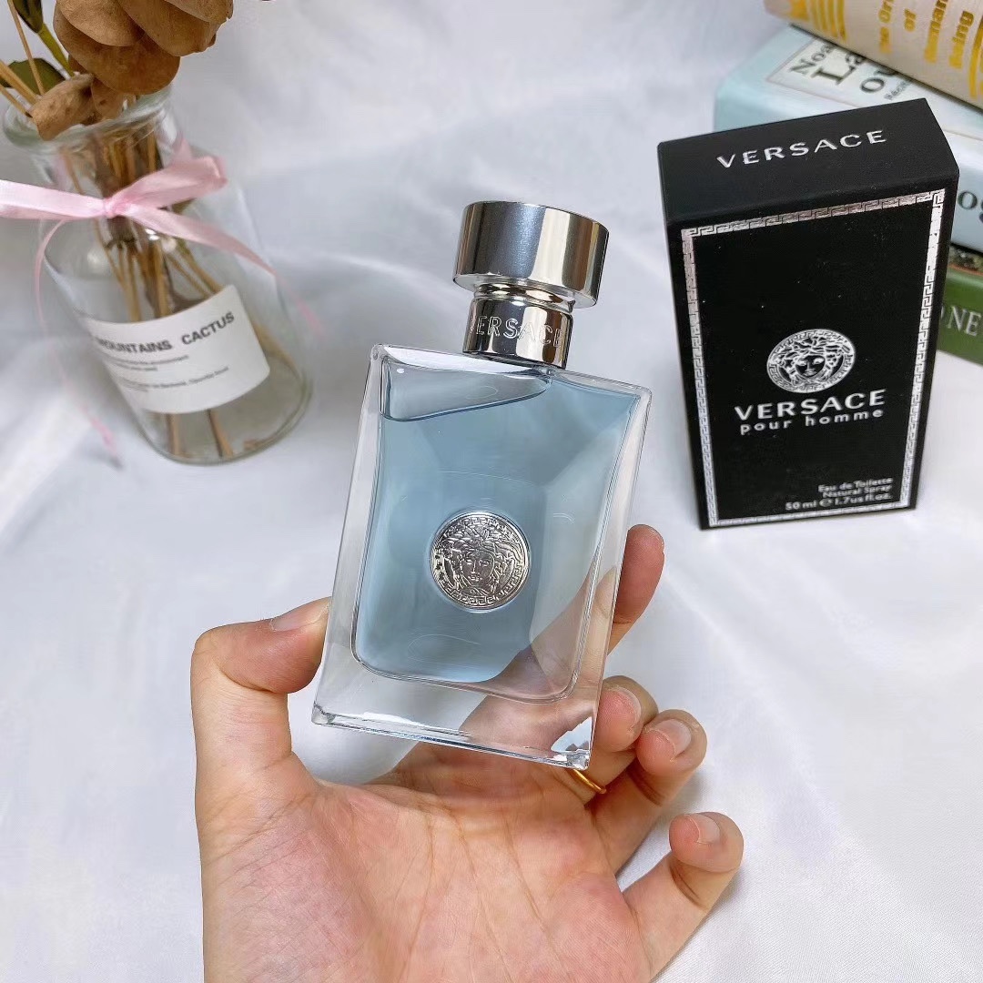 (Hàng Mới Về) Kem Dưỡng Da Cổ Điển Versace 100ml Dành Cho Nam