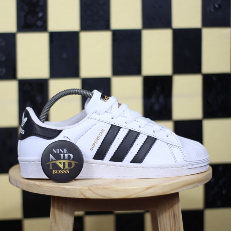 Giày Thể Thao Adidas Superstar Màu Trắng Đen Nhập Khẩu Từ Việt Nam Cho Nam Nữ