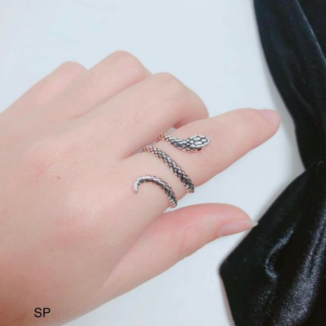 NHẪN RẮN BẠC THÁI