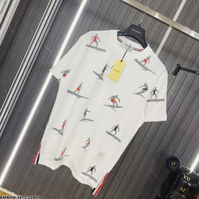 Áo Thun Nam Thom Browne Hình Người Lướt Ván Siêu Đẹp - Áo Phông Nam Thom SPF