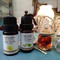 Tinh dầu thiên nhiên lọ 10ml xông hoặc treo thơm phòng nhiều mùi như sả chanh, cam...