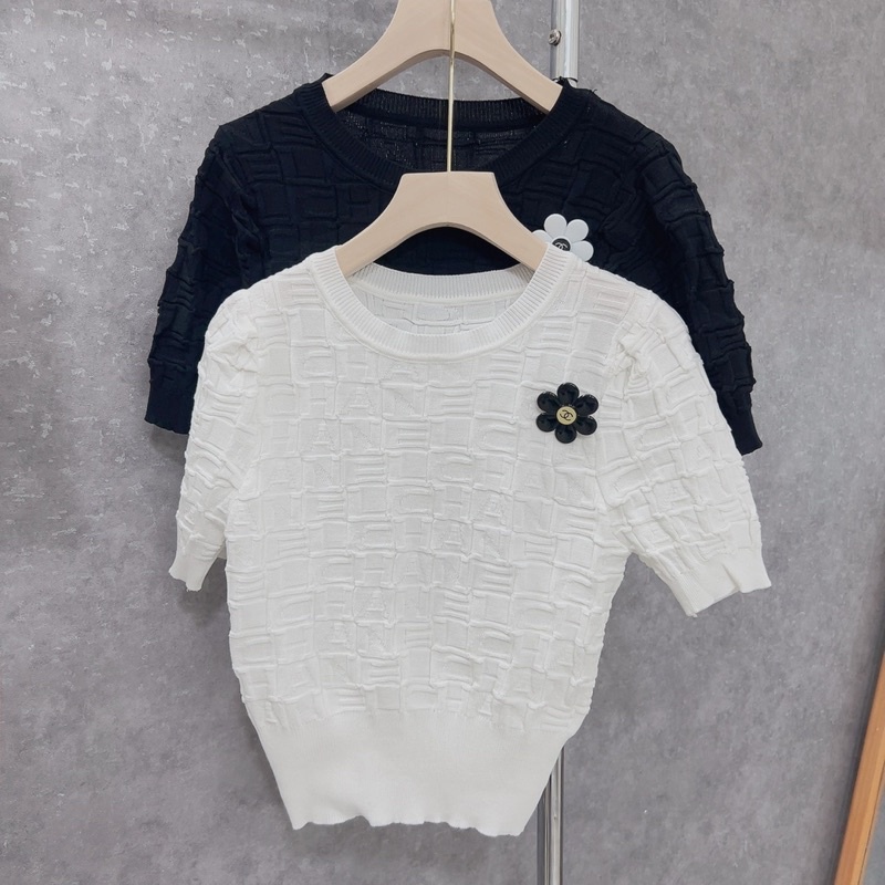Áo len mỏng tay phồng croptop kèm hoa cài, Áo kiểu len dáng ôm cổ tròn AL8026 - NhiNhi Shop