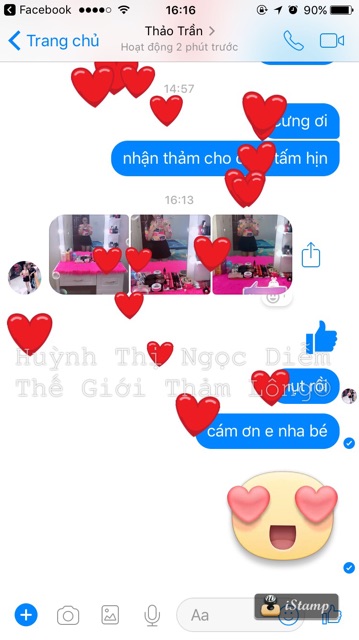 Thảm lông hồng trải bàn trang điểm