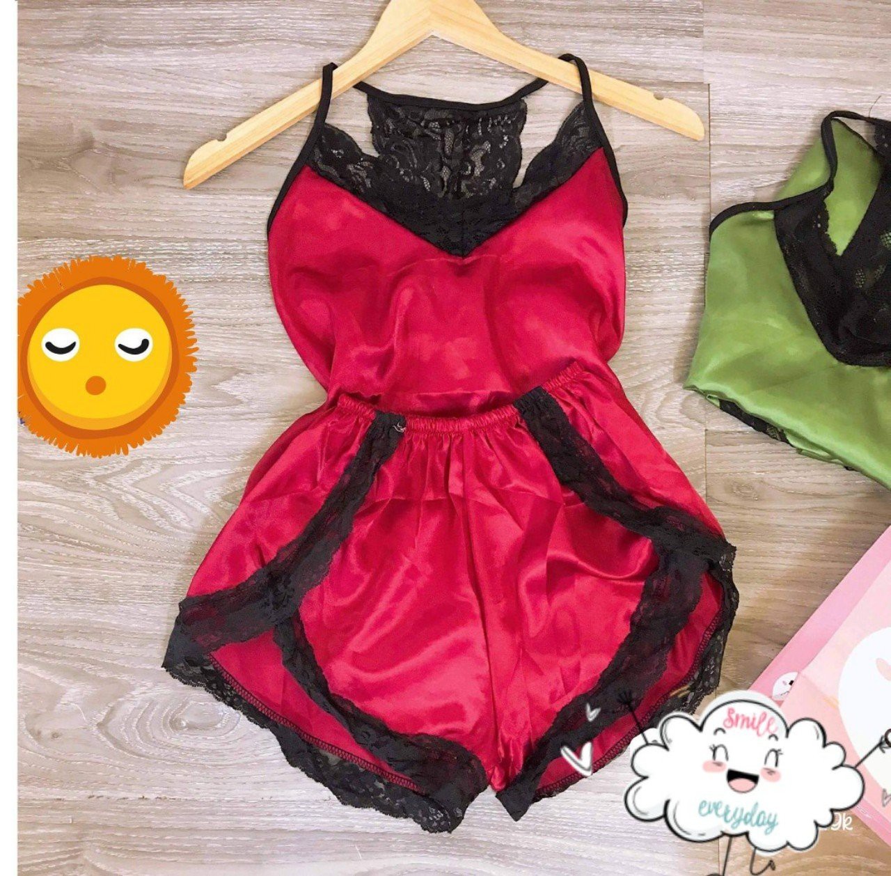 SET BỘ NGỦ PHI BÓNG PHỐI REN CHÉO DÂY CÓ MÚT FREESIZE DƯỚI 56Kg | BigBuy360 - bigbuy360.vn