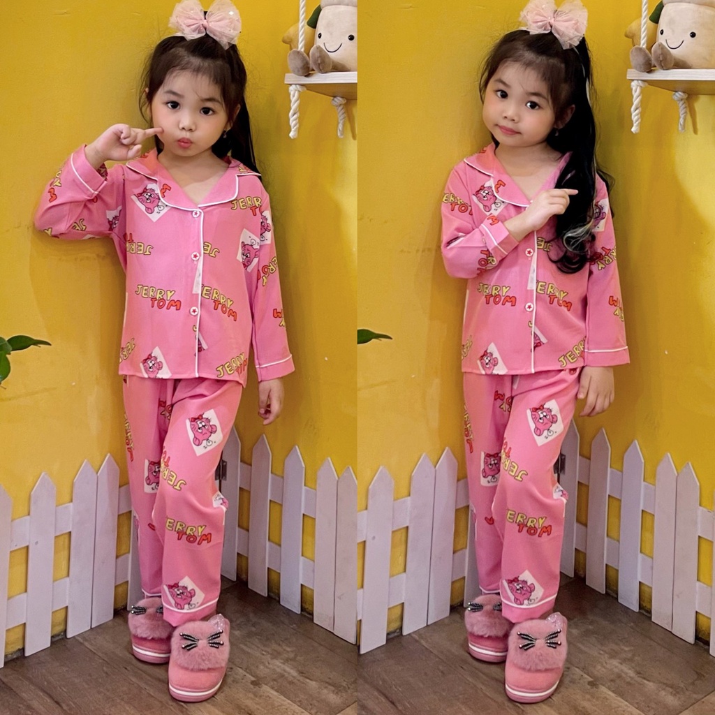 [11-22kg] Bộ đồ dài tay pijama kate lụa cho bé gái T184