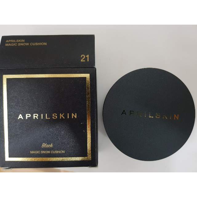 Phấn nước AprilSkin Magic Snow Cushion 15g | BigBuy360 - bigbuy360.vn