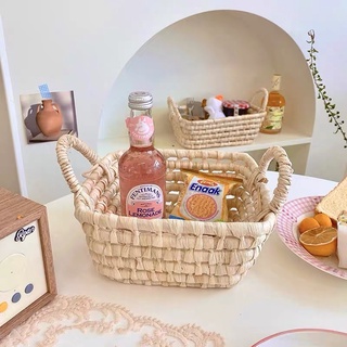 Giỏ mây đựng mỹ phẩm, đựng đồ văn phòng để bàn