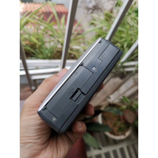 Máy cassette cầm tay vintage Sony Walkman GX221