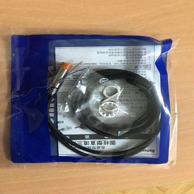Cảm biến tiệm cận PR18-8DP