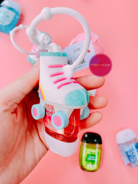 (Có sẵn) Móc khoá để gel rửa tay khô Bath and Body Works