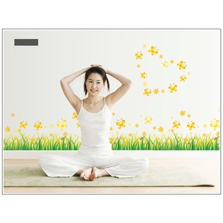 Decal dán chân tường Bướm vàng - DCT007