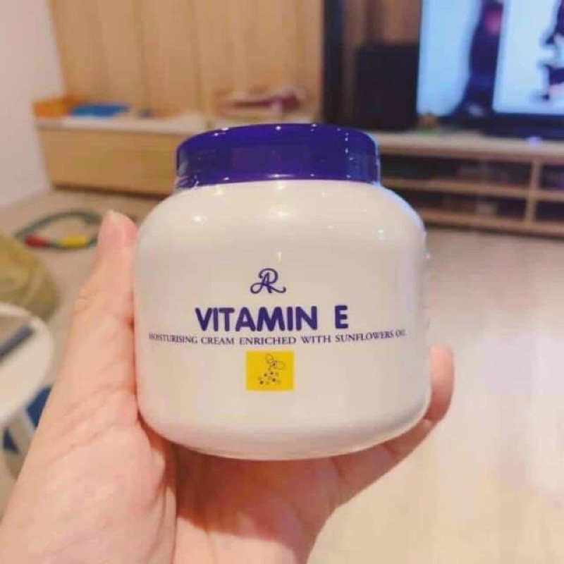 Kem Dưỡng Ẩm Body & Face Vitamin E Aron Thái Lan