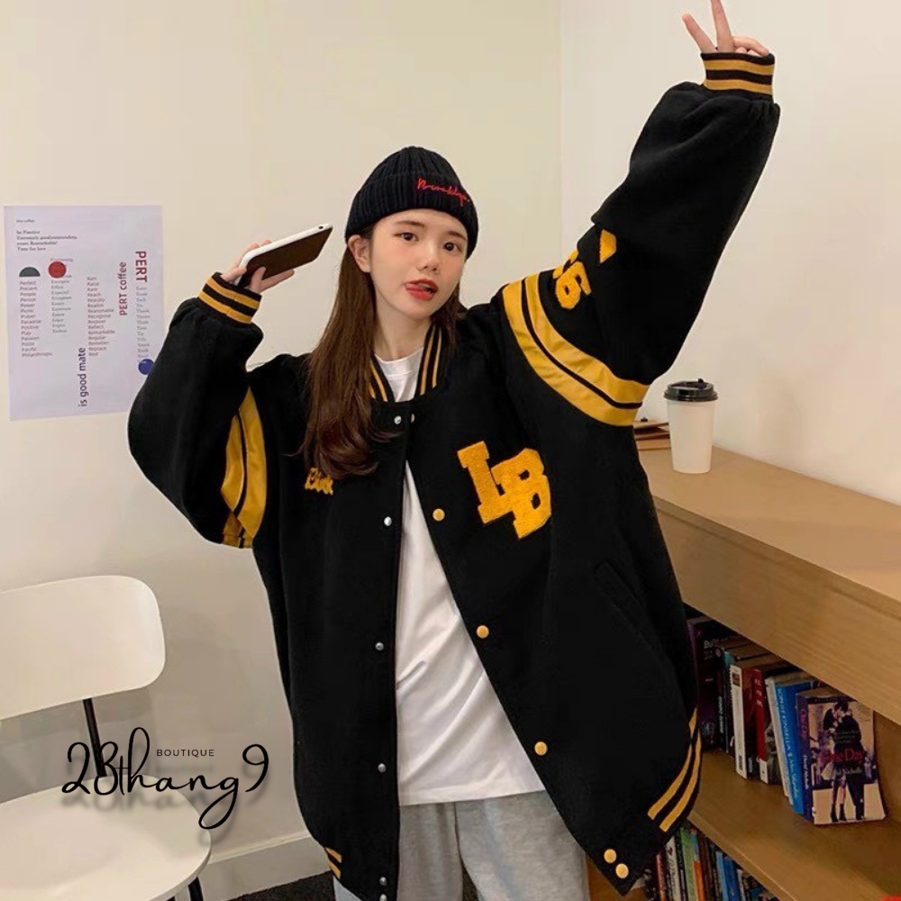 Áo khoác nỉ bomber nữ nam áo khoác nỉ LB form rộng bấm cúc màu trắng màu đen in hình đẹp unisex 23thang9