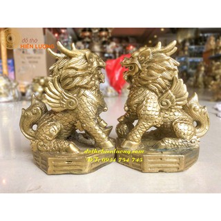 Đôi Kì Lân Ngồi Bệ Bát Quái (1 Đôi)