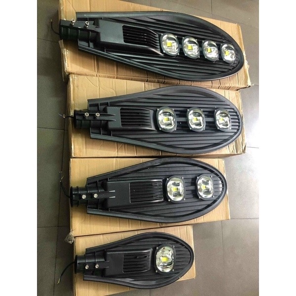 Đèn điện đường hình lá, sân vườn 220V chính hãng Mayor Wolf. chíp led bi cầu lồi công xuát 50W,100W,200W, BH 2 năm300W