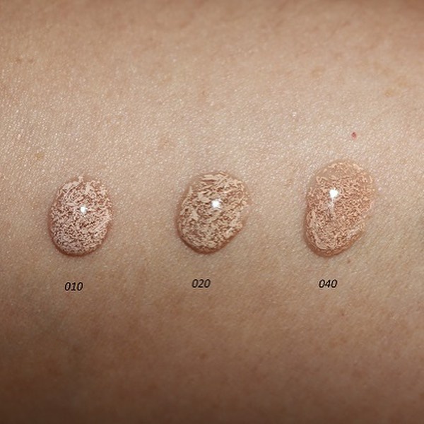 Kem nền ROSE INC Skin Enhance Luminous Skin Tint $49 màu 020