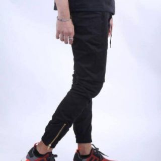 Quần jogger kaki nam