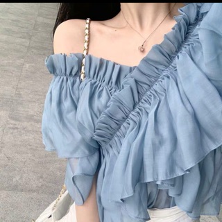 Săxn taobao áo thun hở vai