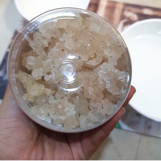 TUYẾT YẾN VÂN NAM ÍT TẠP CHẤT (HỘP 250g)