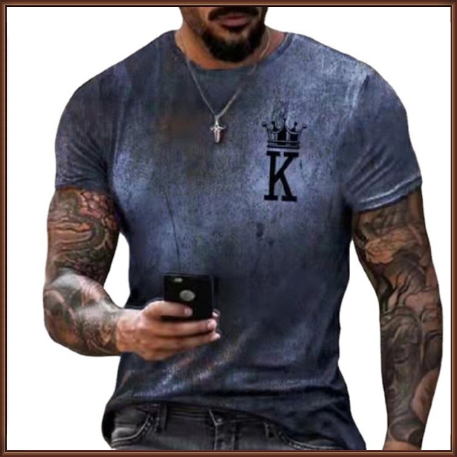 Áo Thun Cổ Tròn Tay Ngắn Dáng Rộng In Hoạ Tiết Lá Bài Poker Màu Gradient Thời Trang Cho Nam Giới