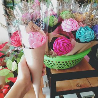[CỰC RẺ] Bó hoa giấy 1 bông hồng xoắn giấy nhún đủ màu