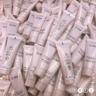 Sũa rửa mặt ohui hồng 40ml