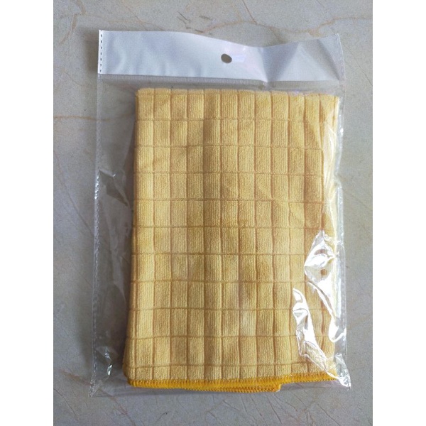 Khăn lau xe hơi, xe máy microfiber caRO 35cm x 40cm