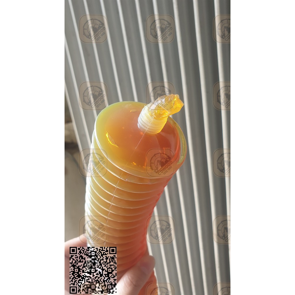 Thùng mỡ bôi trơn chai con sâu vàng trong 30chai/thùng
