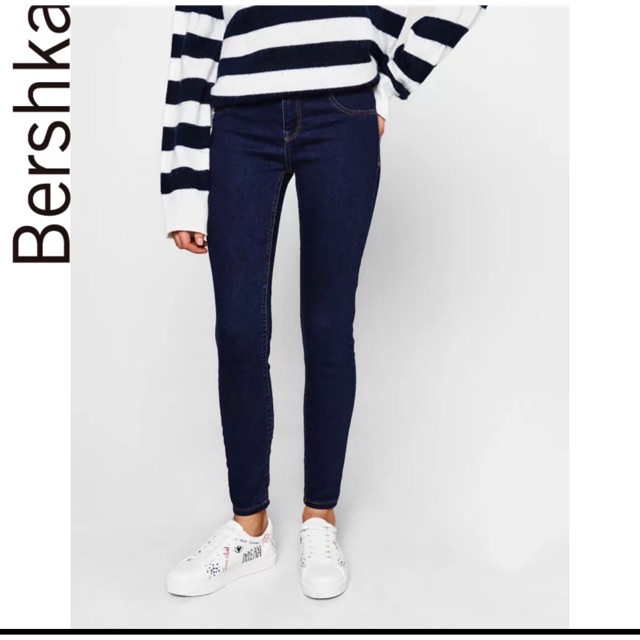Quần jeans bershka