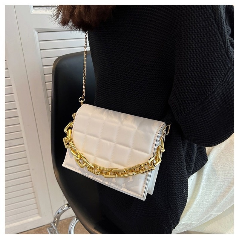 Túi Xách Đeo Vai Hình Vuông Màu Trơn Phối Dây Xích Hình Vuông Nhỏ Phong Cách Retro 2022 NB00122