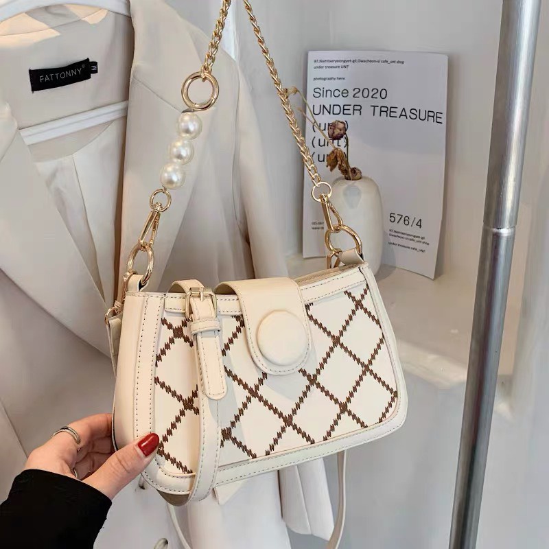 Túi xách đeo chéo nữ giá rẻ đẹp đi chơi phong cách thời trang hàn quốc dễ thương cute DC371