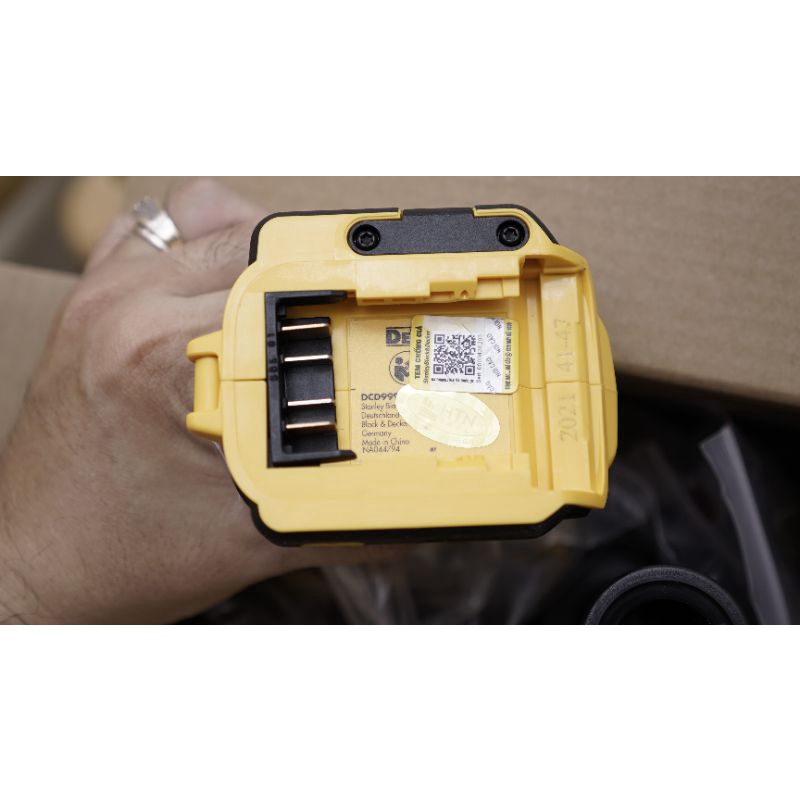 DMTT Máy Khoan Dùng Pin 20v Dewalt DCD999
