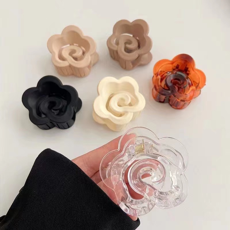 Cute Korean style flower hair clip for girls