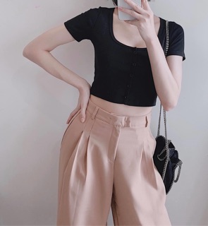 Áo croptop khuy tăm