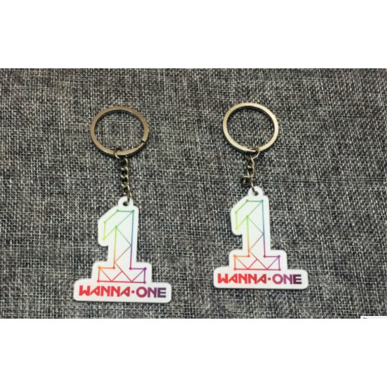 Móc khóa Wanna One