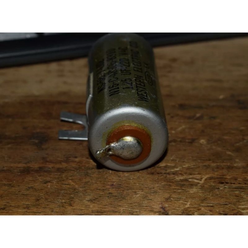 Tụ nối tàng dầu Cornel dubilier 0.6uf/350vac/600vdc