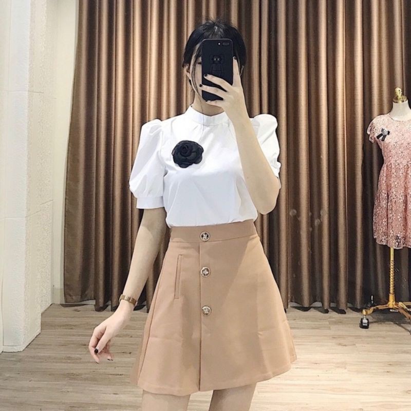 Quần giả váy kiểu chân váy chữ A - Phối 3 cúc hoa - Màu đen - kem - xanh than - Chất vải tuyết mưa co dãn nhẹ | BigBuy360 - bigbuy360.vn