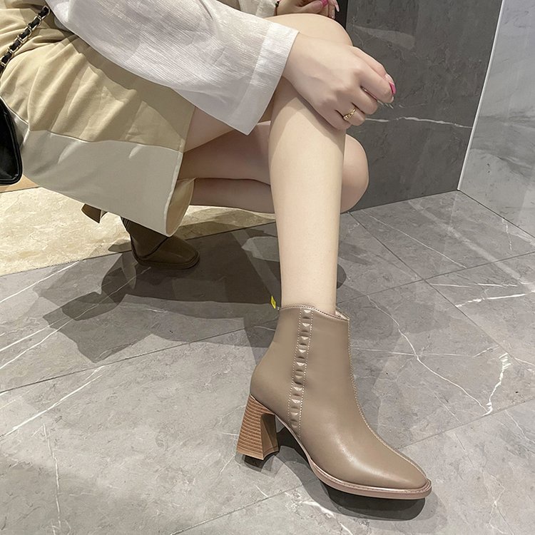 Giày Bốt Martin Cao Gót Mũi Vuông Đế Dày Thời Trang Cá Tính Cho Nữ