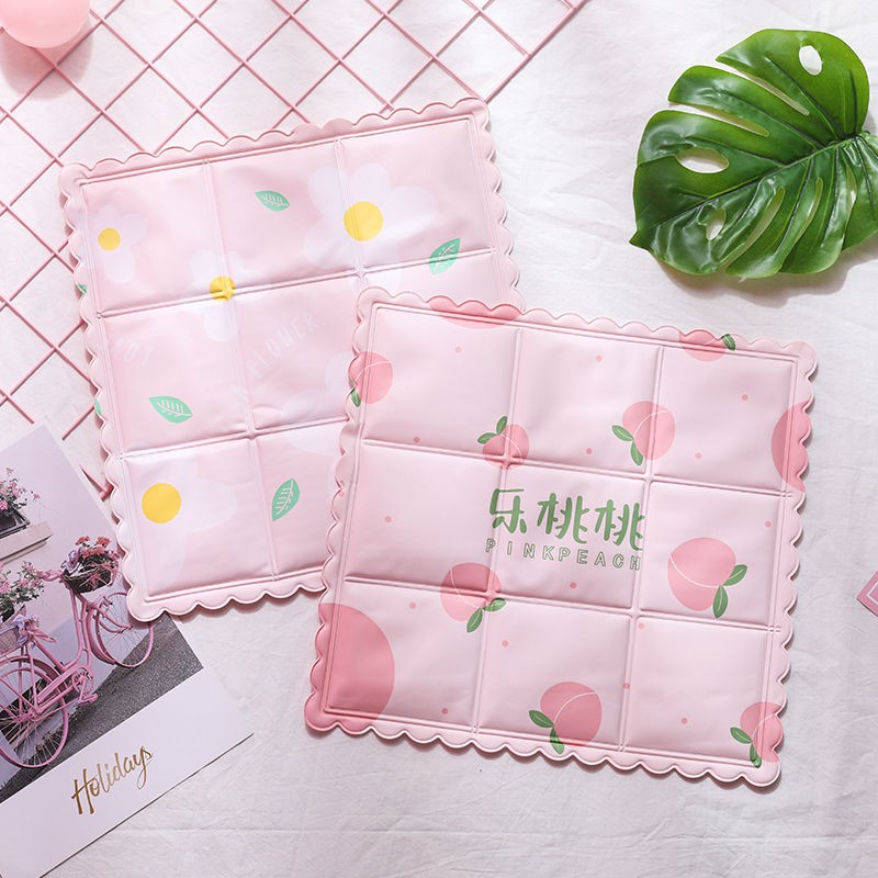 Đệm Làm Mát Cho Xe Hơi