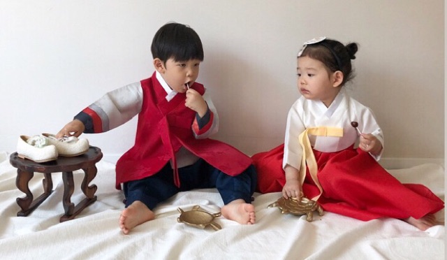 HANBOK ĐÔI CHUẨN HÀN QUỐC