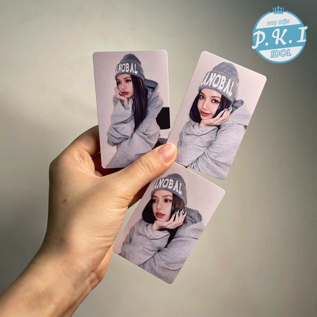 Bộ 9 Lomo Card Lisa Beanie - Sưu Tầm Ảnh Lía Nhà Ta Yêu Đội Mũ Len Beanie Hút Tim Fan