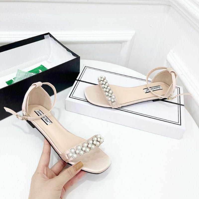 Lm(ẢNH THẬT) Sandal Lụa Quai Đá Đế Bằng Mềm Êm Fullbox Cao Cấp