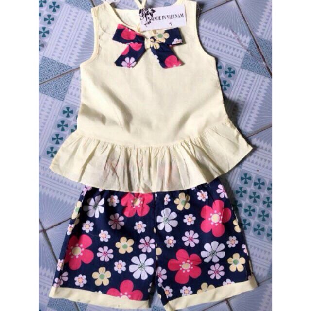 Bộ thô mềm nơ cổ quần hoa