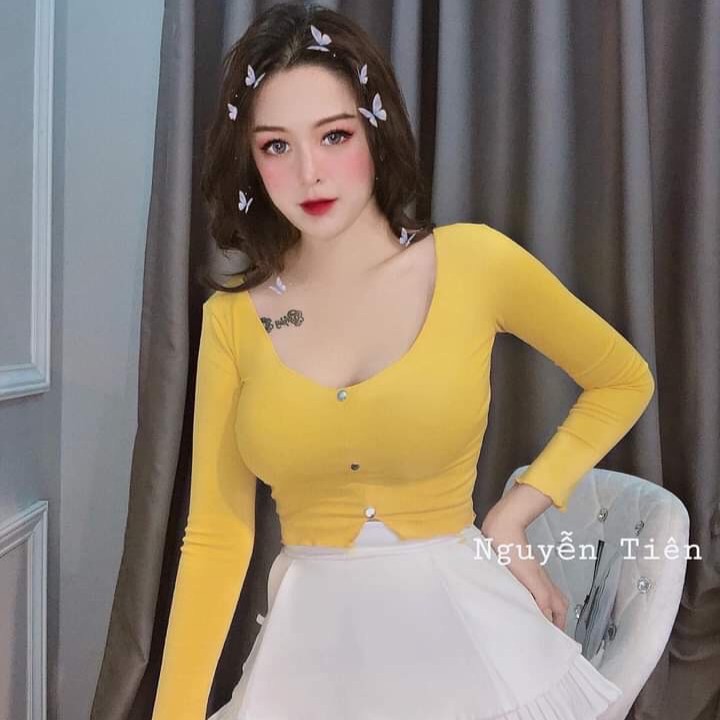 ✅ Hàng sẵn ✅ Áo Croptop Nữ Kiểu Tay Dài Đính Cúc Cổ Tim Hot Girl
