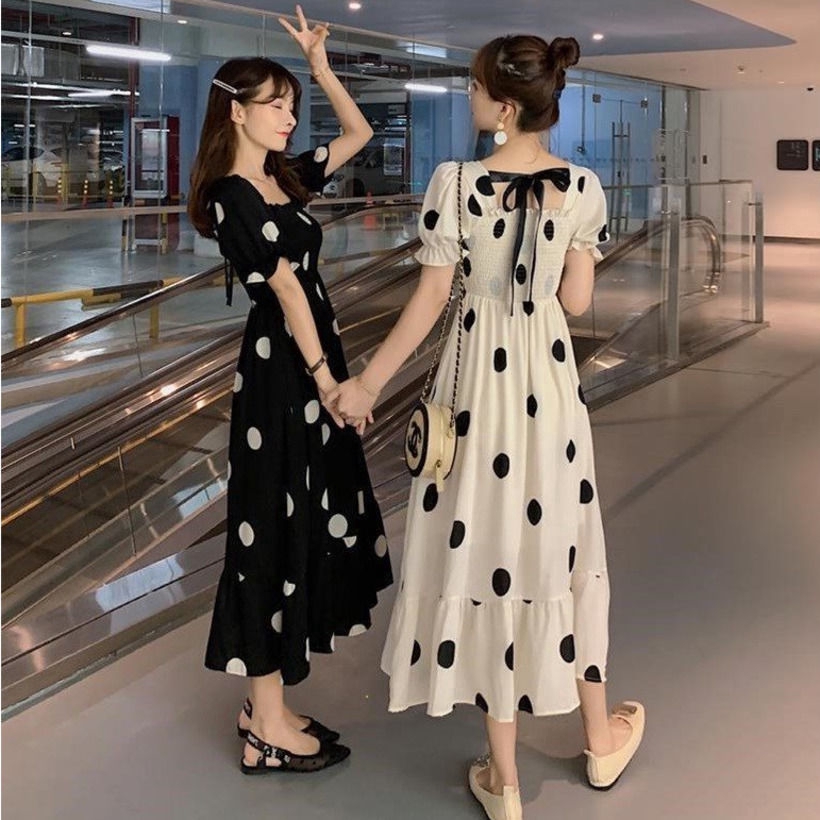 Đầm mùa hè ôm dáng tay ngắn hoạ tiết chấm bi dành cho nữ