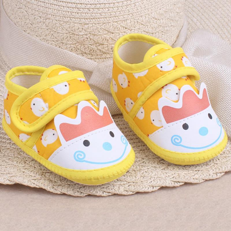 Giày cotton mềm mại họa tiết hoạt hình cho bé sơ sinh